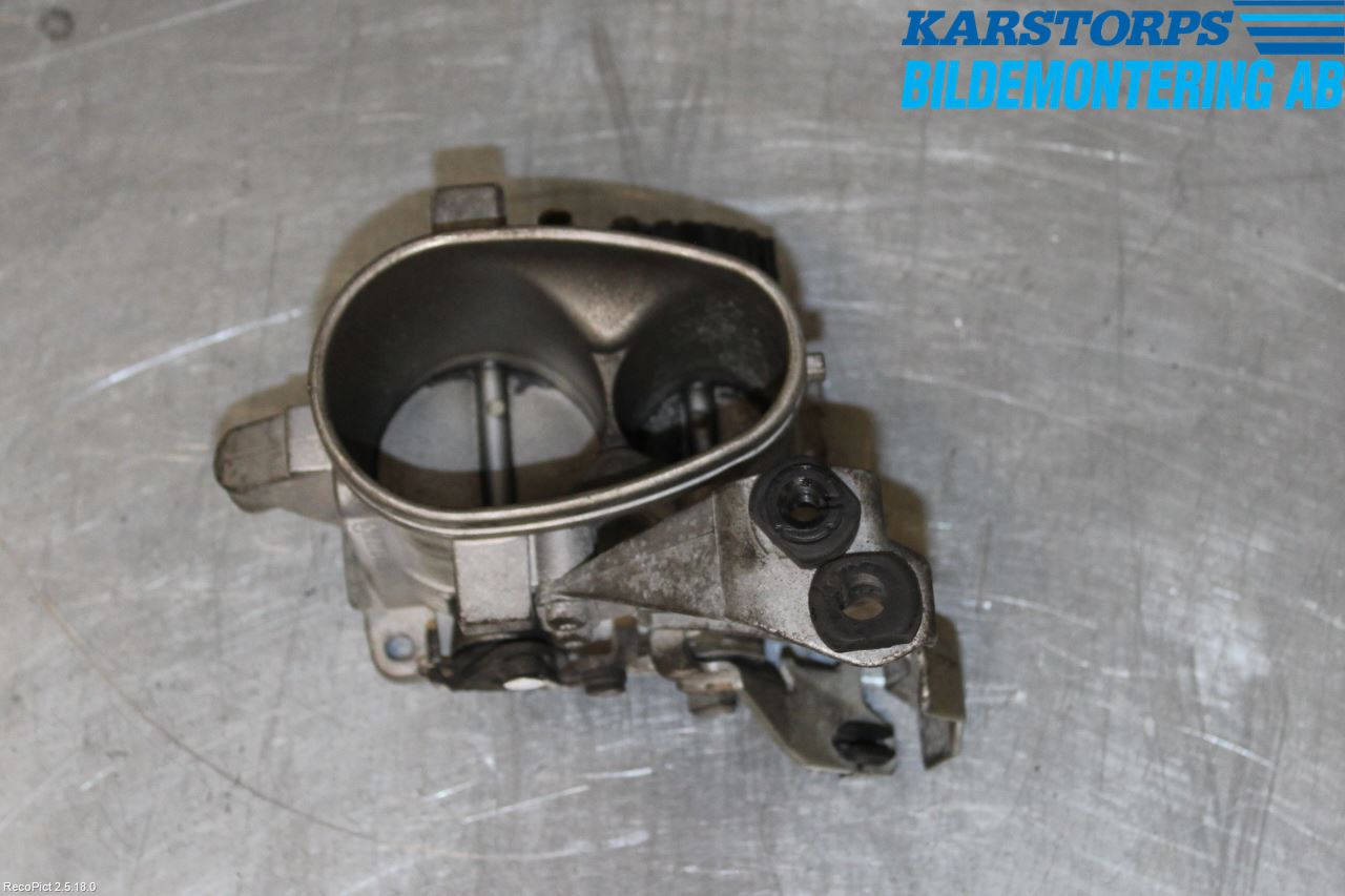 BMW 3 E36      91-00 Injspjällhus