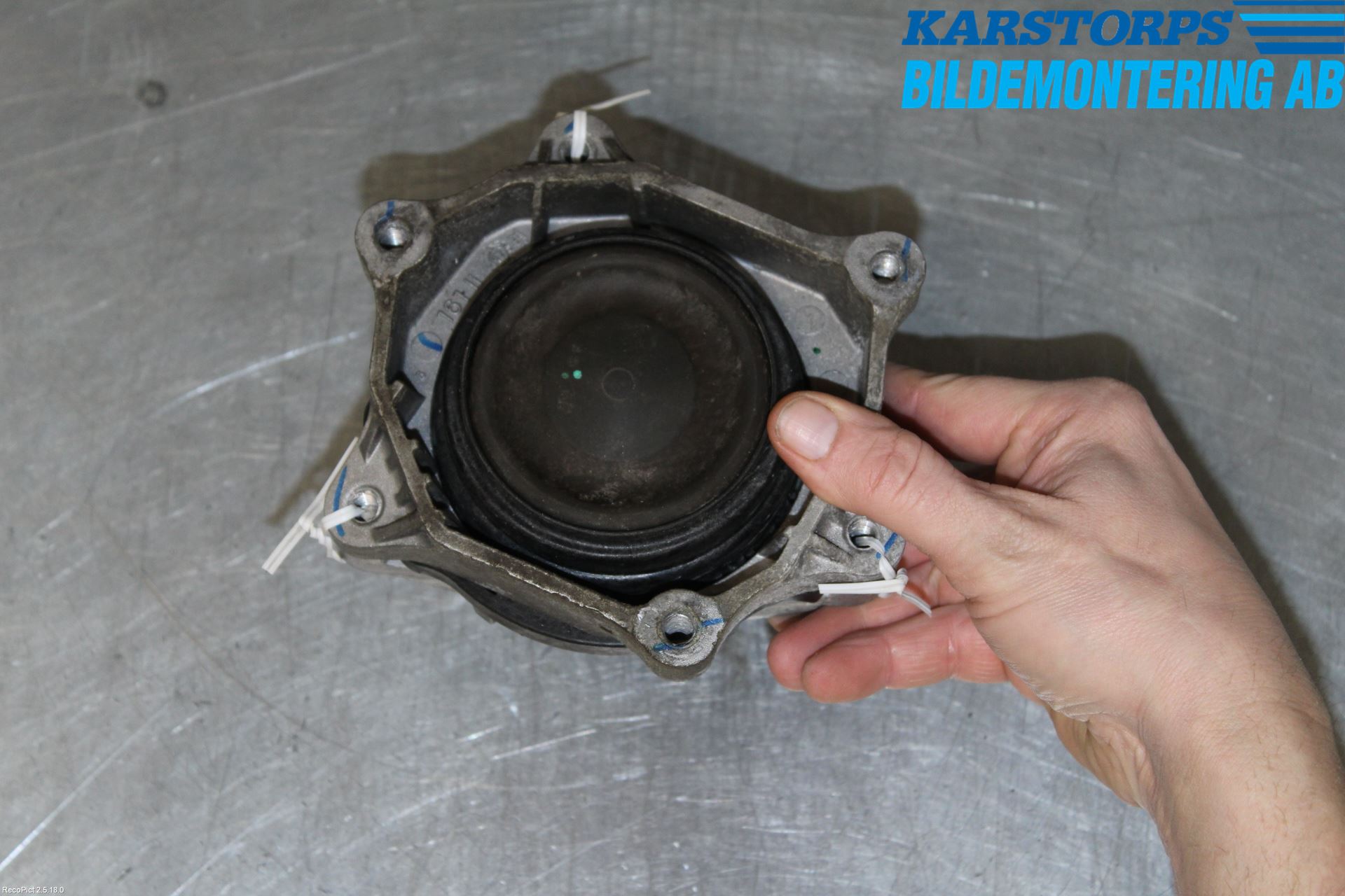 BMW 3 F30/F31/F80 12-19 Motorkudde