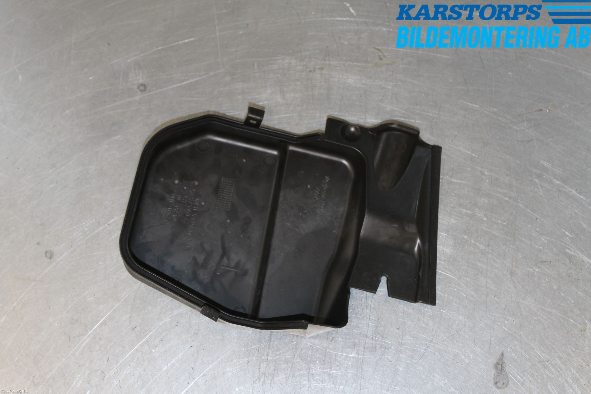 BMW 3 E90/91 SED/TOU 05-12 Torpedplåt-Torpedplast