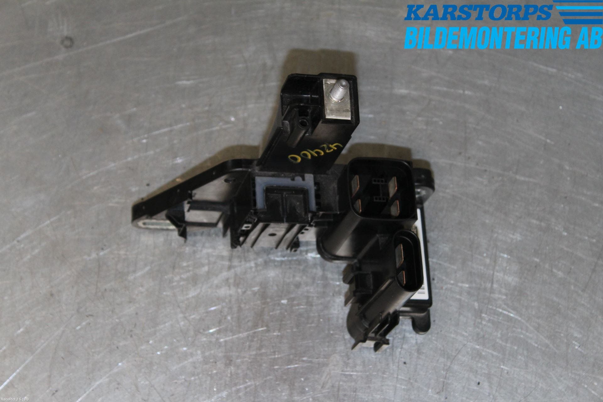 BMW 3 F30/F31/F80 12-19 Batterikabel