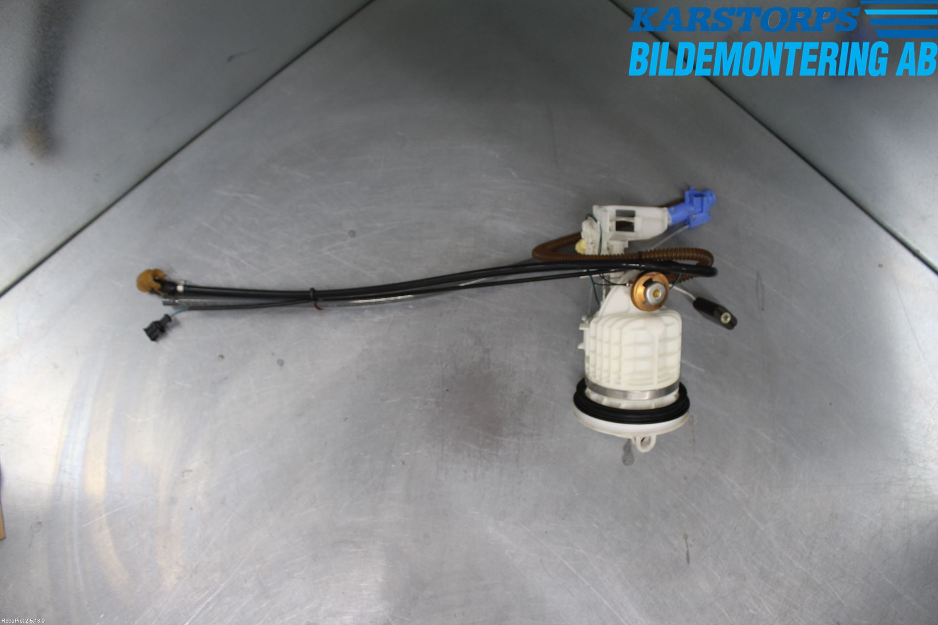 Mini COUPE R50/53 01-06 Givare Tank