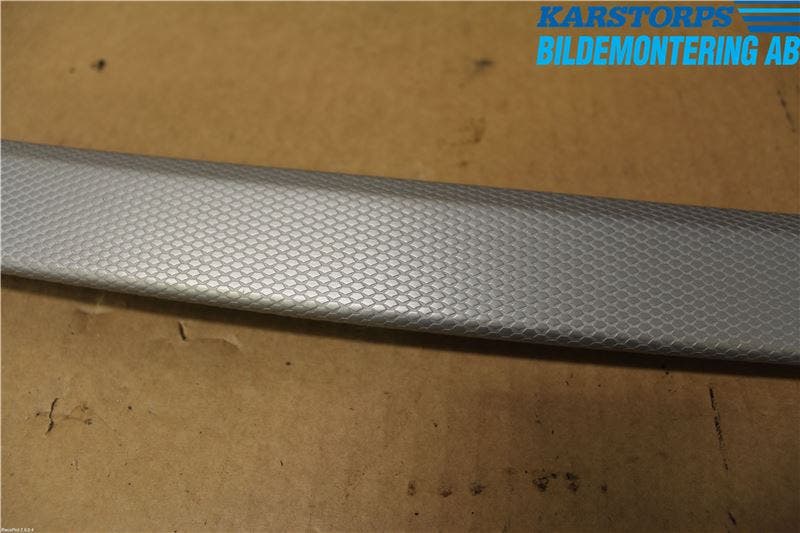 BMW 3 E92/93 Coupé/Cab 05-14 Dörrklädsel Inlägg-List Vä