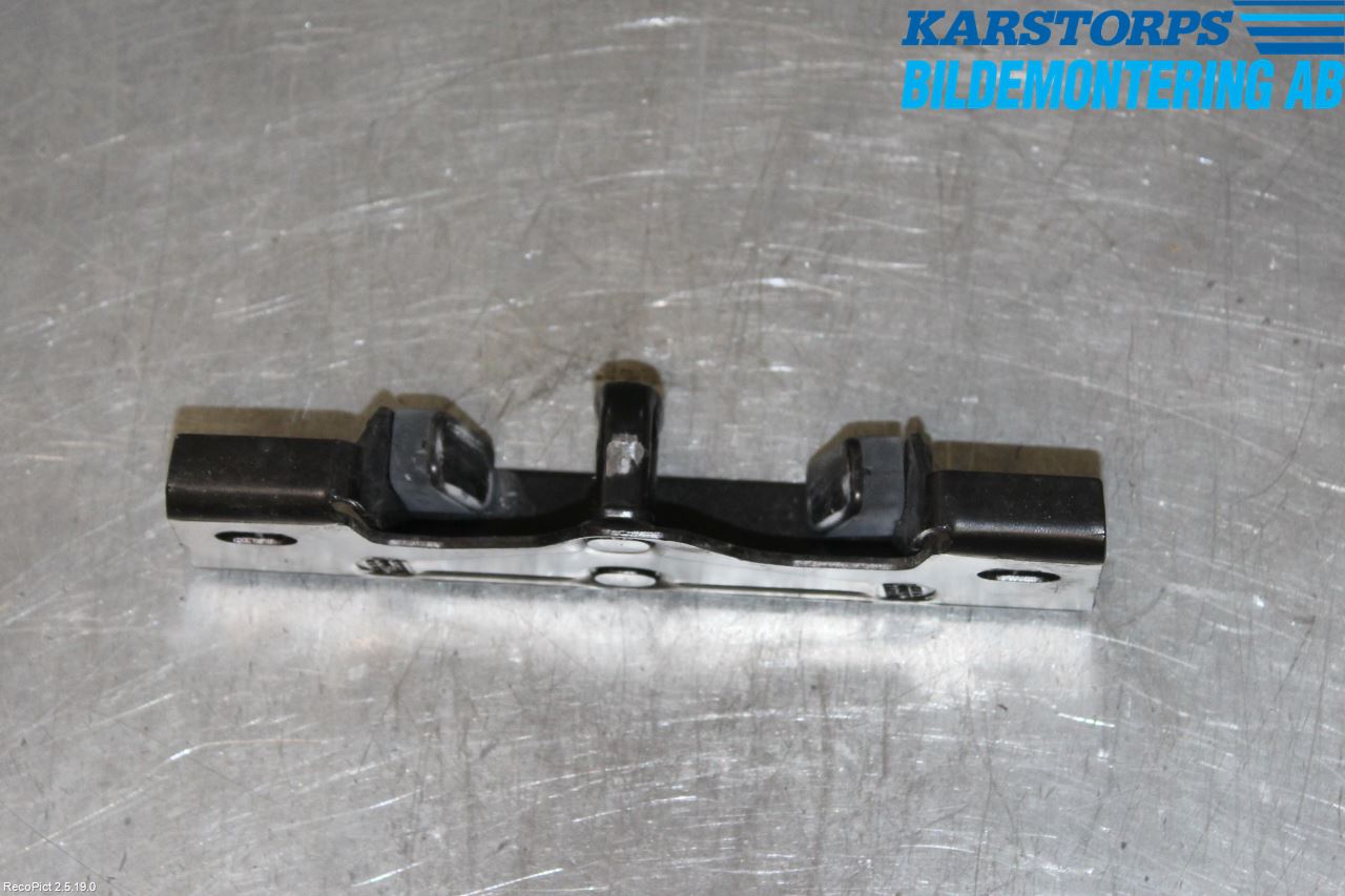 Volvo XC90 03-06 Lås-Bakluckelås