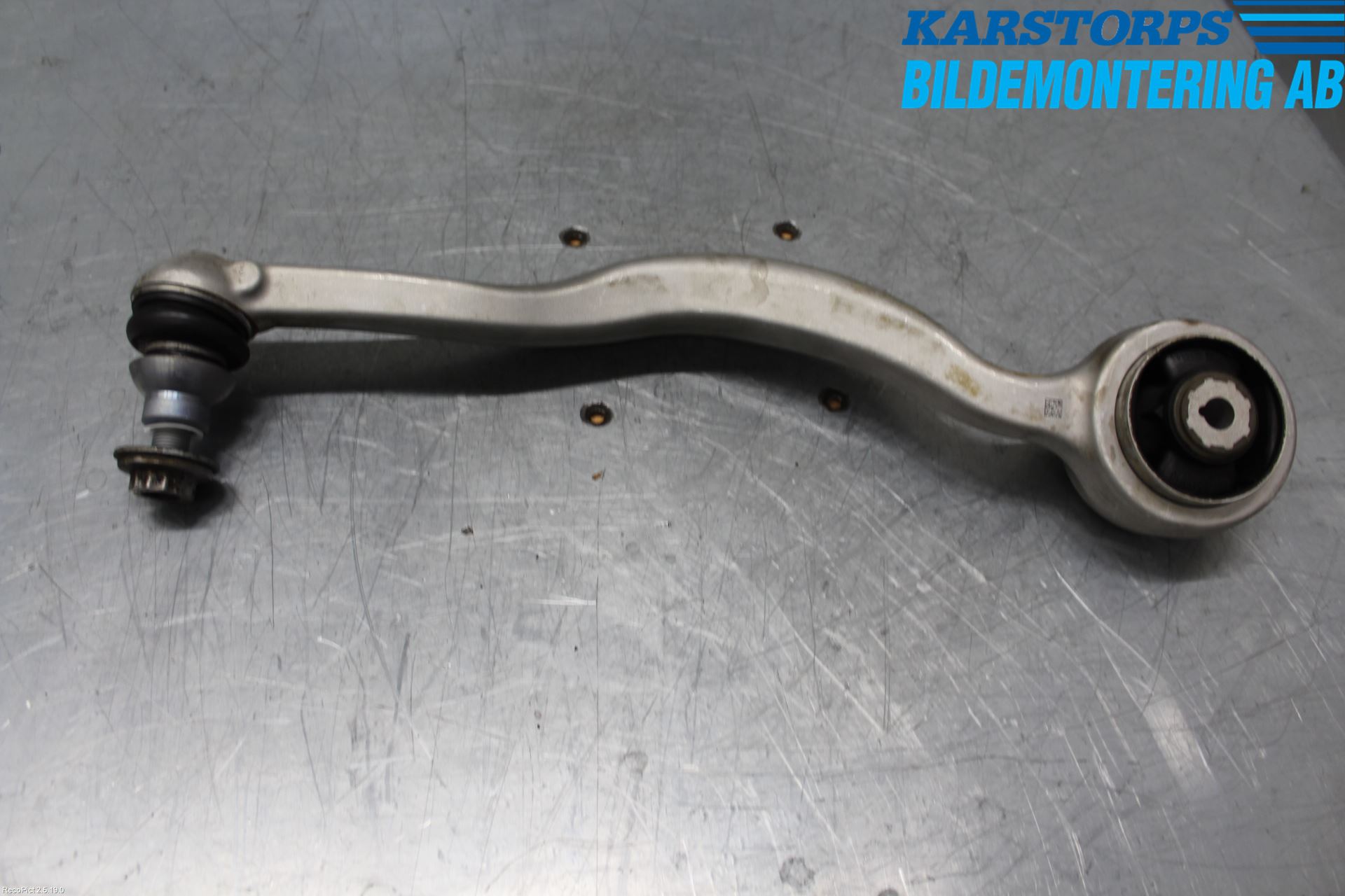 Mercedes-Benz MB E-KLASS (W213) 16-23 Momentstag Fram