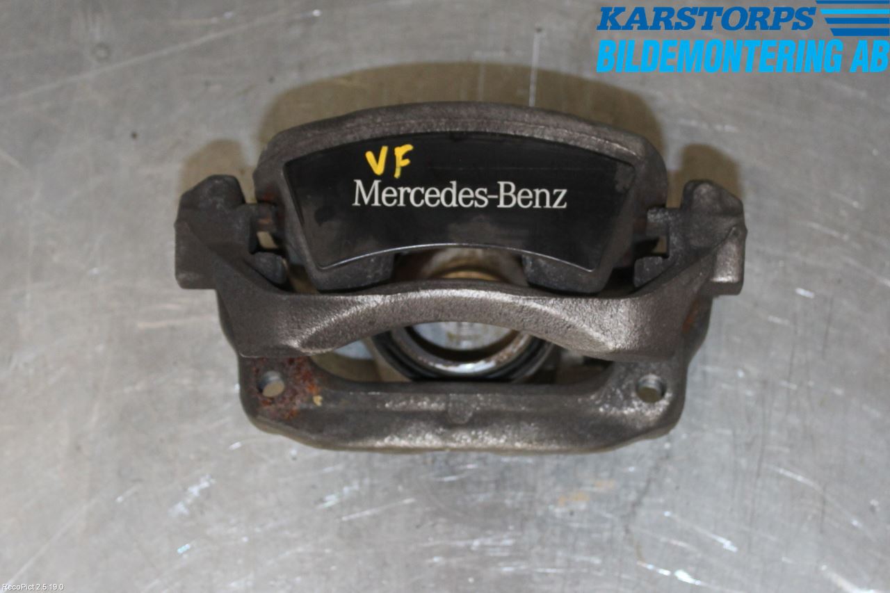 Mercedes-Benz MB CLA-KLASS (C117/X117) 13-19 Bromsok Fram Vänster