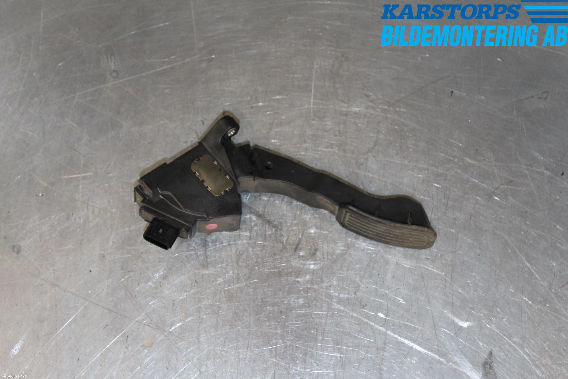 Toyota AVENSIS 09-15 Gaspedal