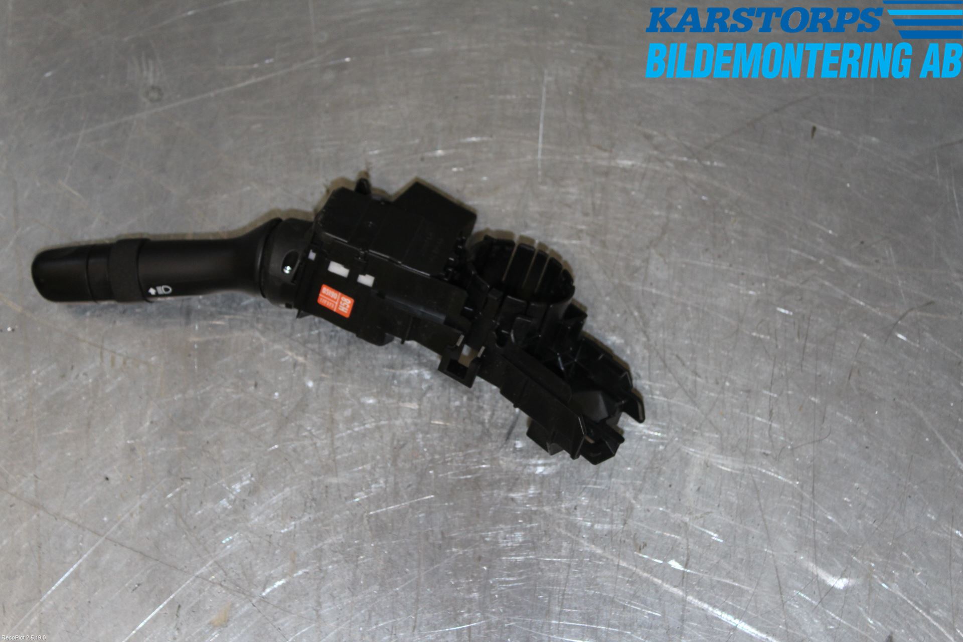 Toyota AVENSIS 09-15 Spak Blinkers-Ljusomk