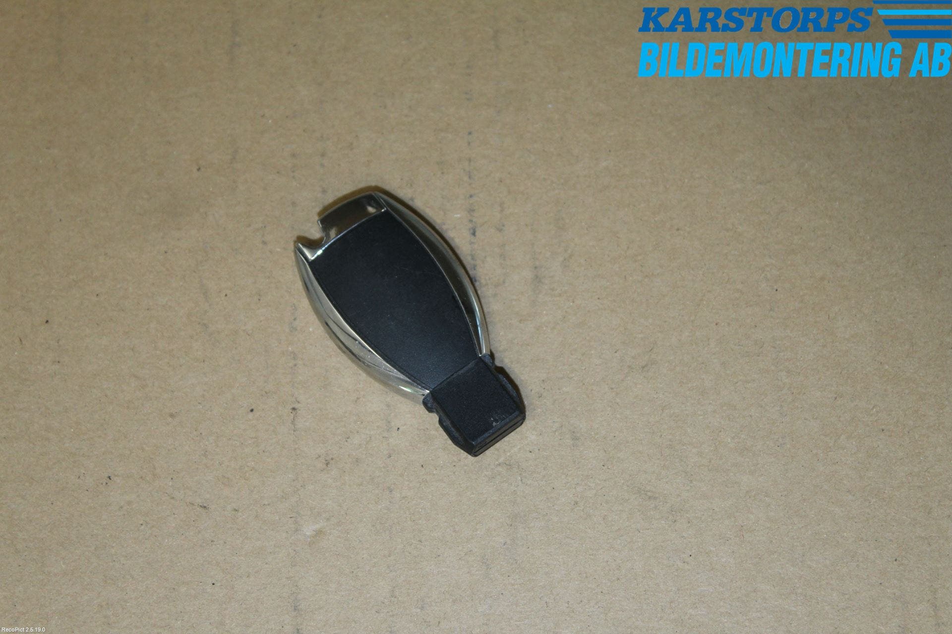 Mercedes-Benz MB C-KLASS (W204) 07-15 Fjärrkontroll Larm-Centrallås