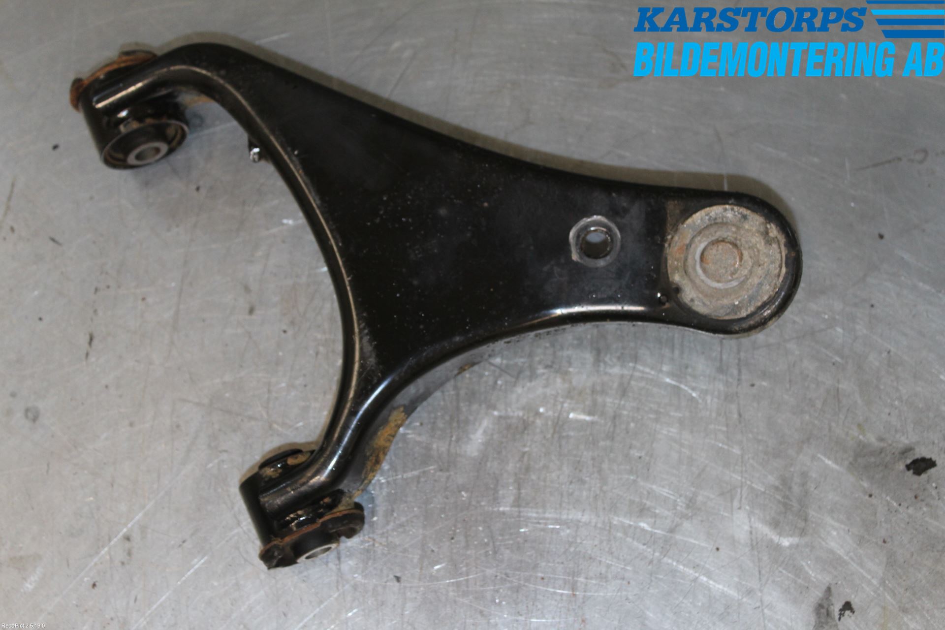 Landrover LAND ROVER DISCOVERY 4 10-16 Bärarm Fram Övre Vä