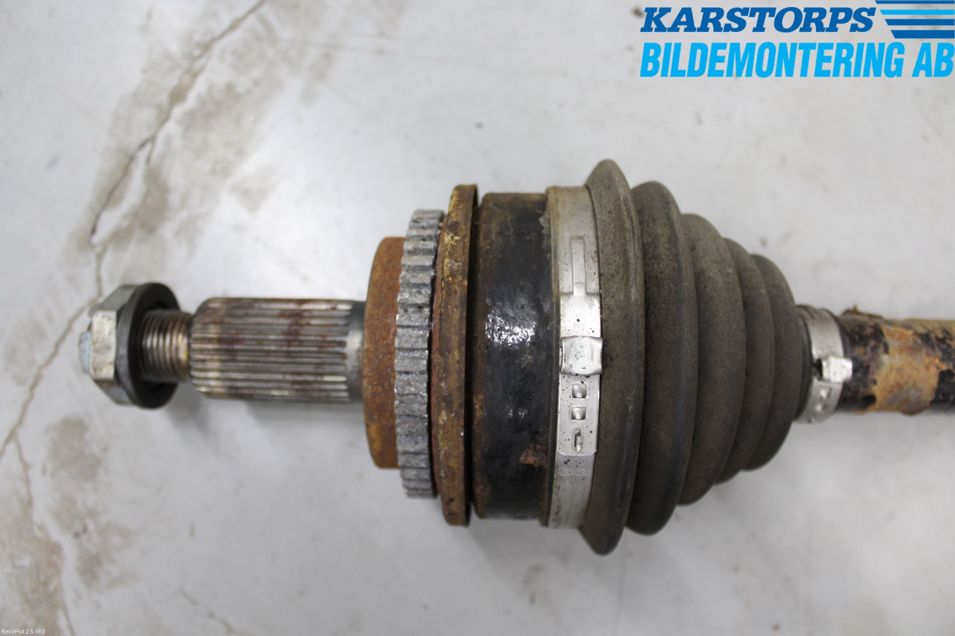 Landrover LAND ROVER DISCOVERY 4 10-16 Drivaxel Bak Vänster