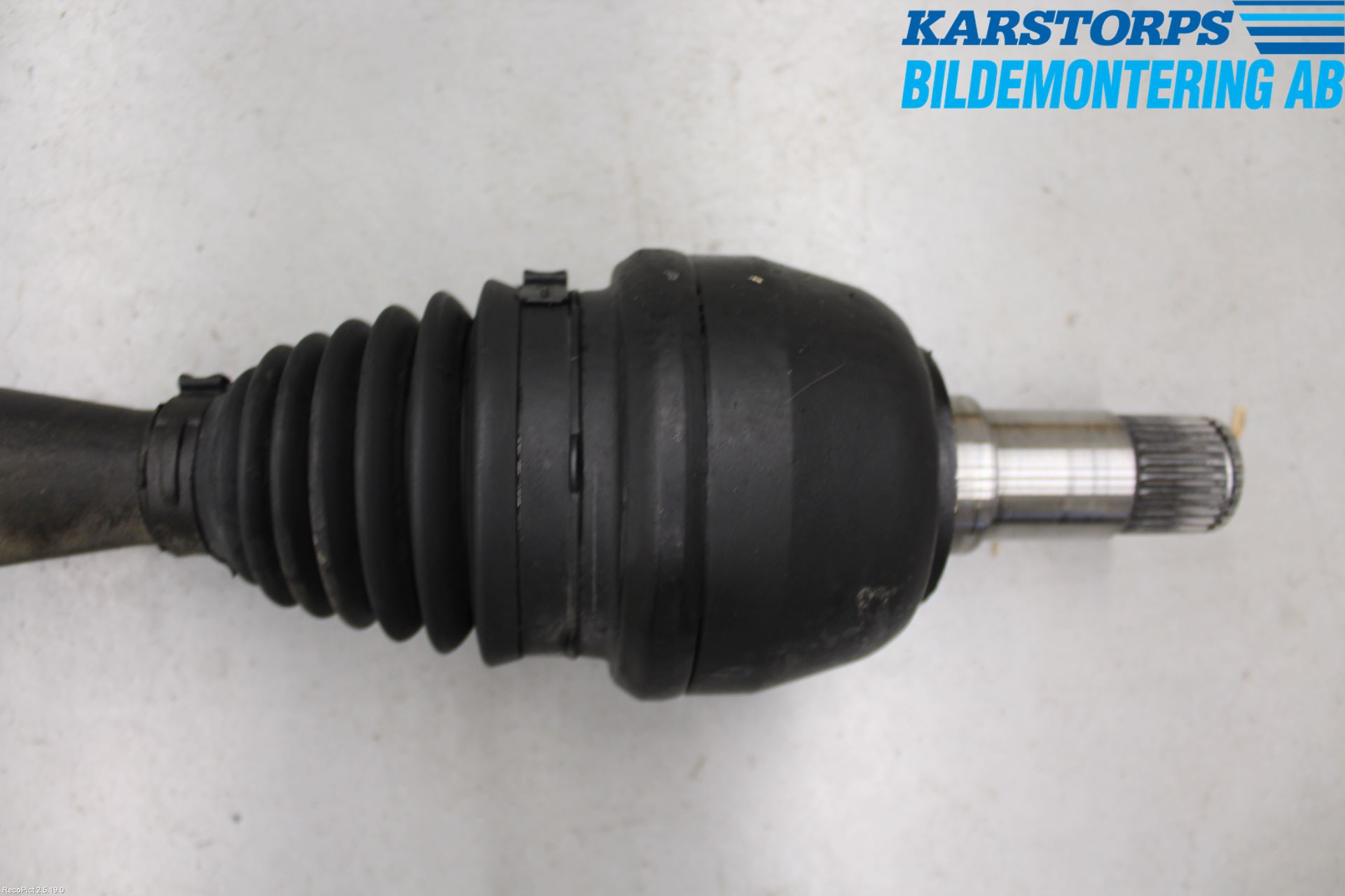 Mercedes-Benz MB B-KLASS (W246/W242) 12-19 Drivaxel Fram Vänster