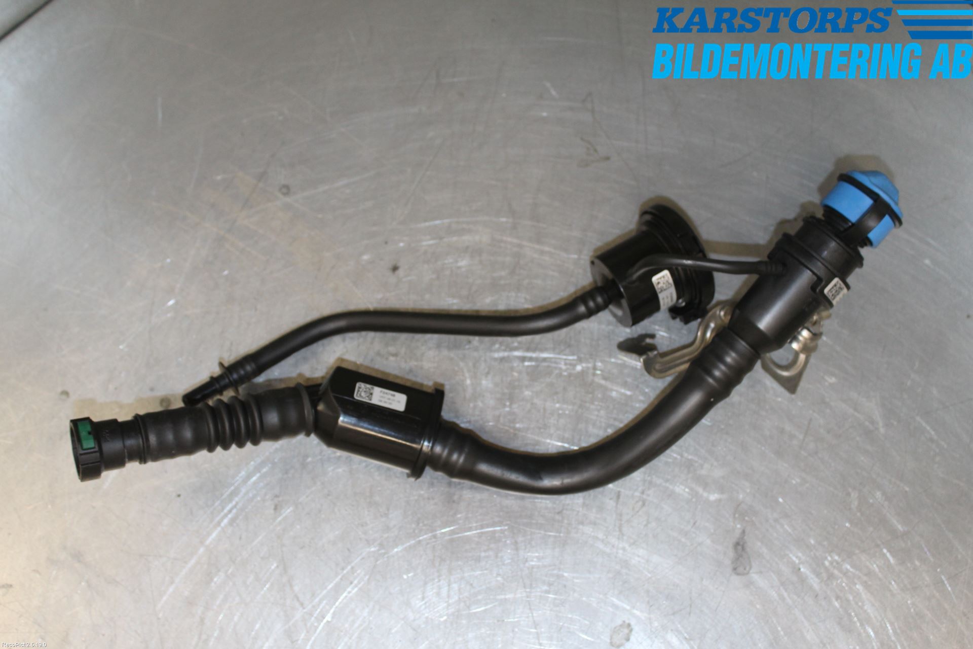 Mercedes-Benz MB GLC-KLASS (X253/C253) 15-22 Bränslepåfyllnrör-Slang