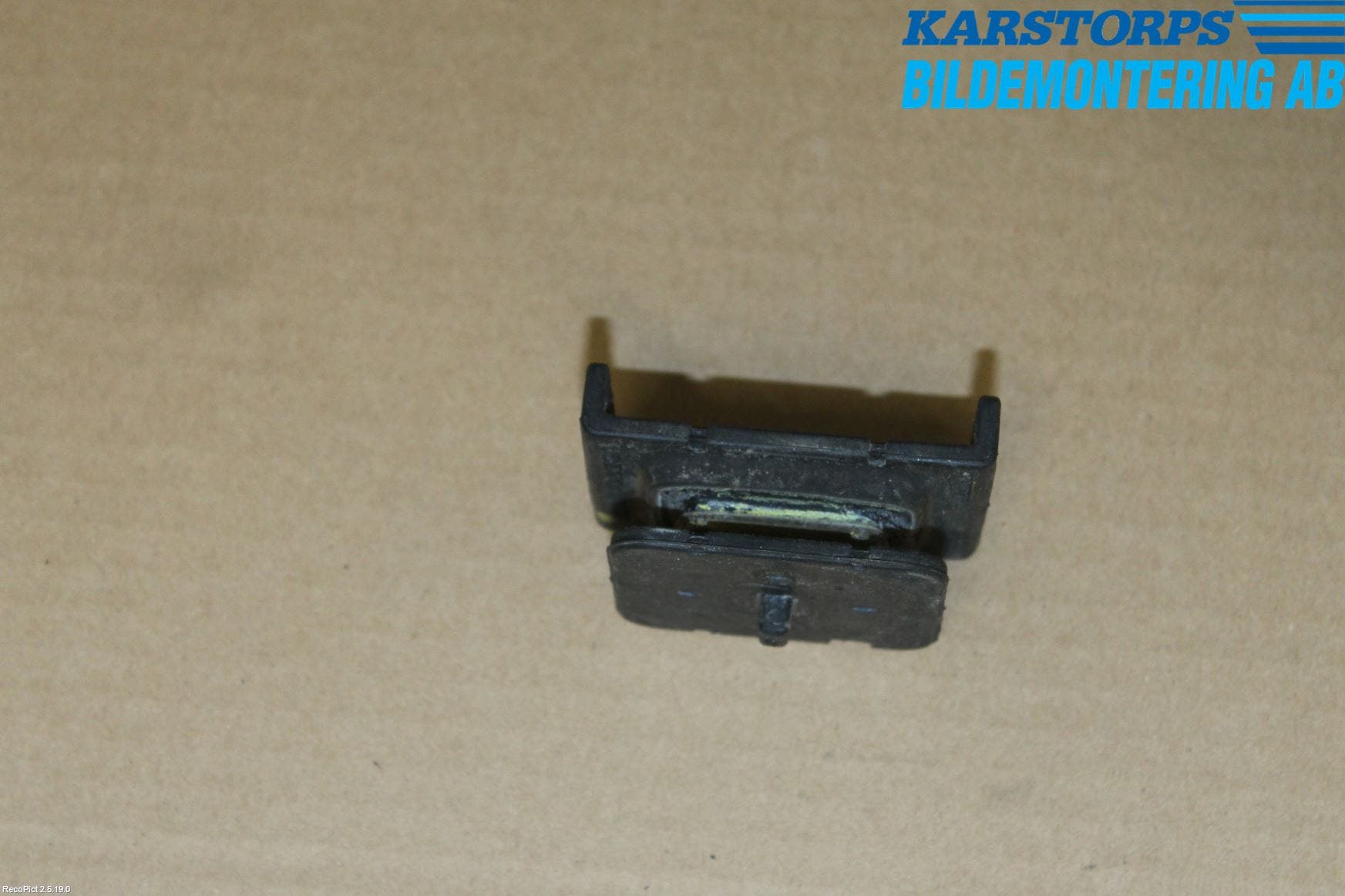 Volvo XC60 18- Bladfjäderhänke Bak