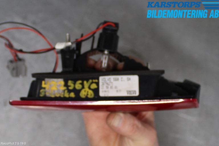 Volvo S60 11-13 Bakljus Lucka Vä