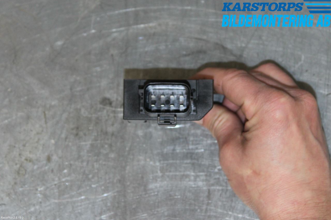 Volvo XC60 18- Styrenhet Bränslepump