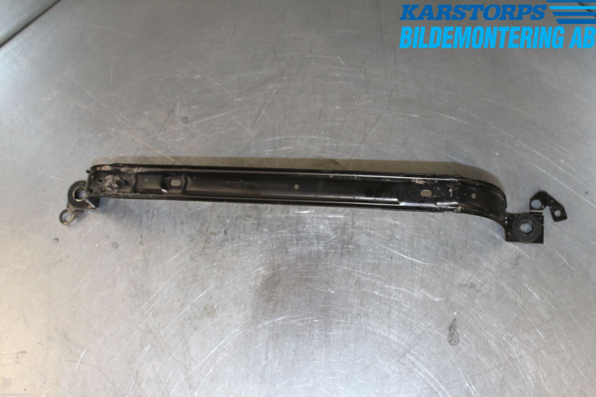 Volvo XC60 18- Bränsletanksband