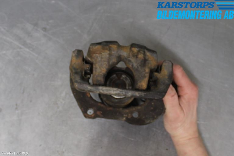 BMW 5 F10/F11/F18 09-17 Bromsok Bak Höger