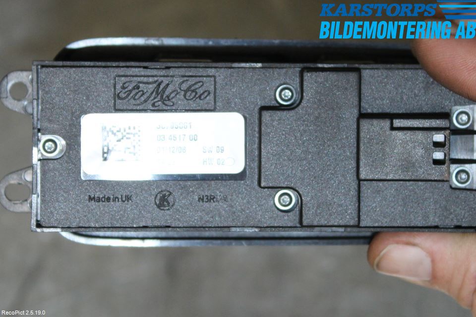 Volvo V50 04-07 Strömställare Elhiss