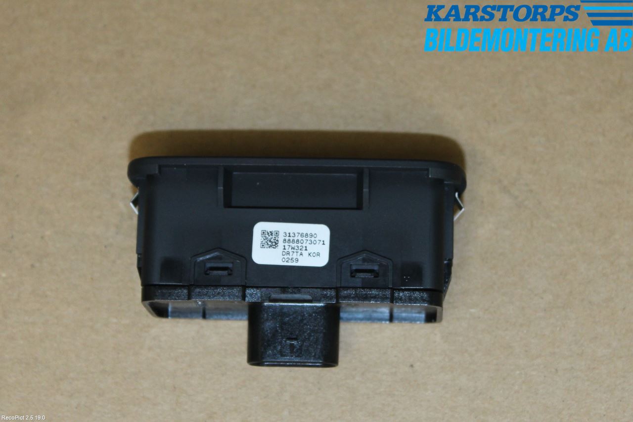 Volvo XC60 18- Strömställare Baklucka