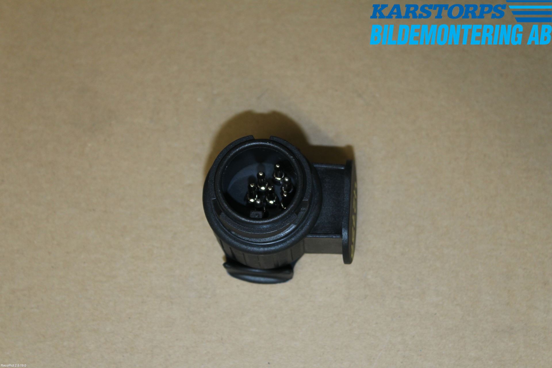 Volvo V60 14-18 Dragkrok Elsats