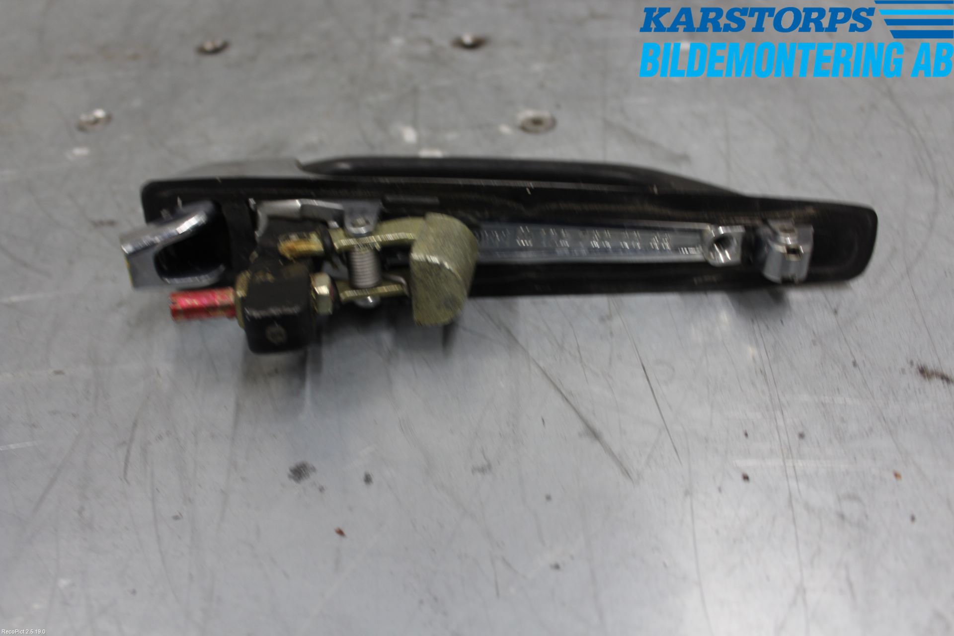 Mercedes-Benz MB 200-300  (W123) 76-86 Dörrhandtag Yttre Hö