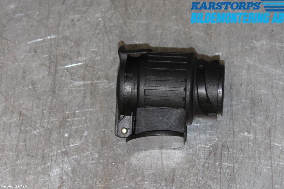 Volvo V60 14-18 Dragkrok Elsats