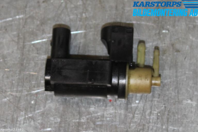 Volvo V70 14-16 Vakuumventil