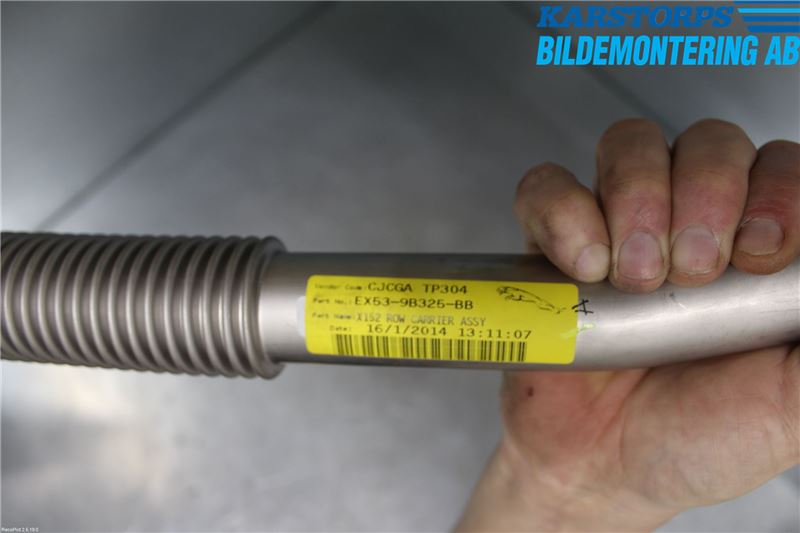 Jaguar F-TYPE Bränslepåfyllnrör-Slang