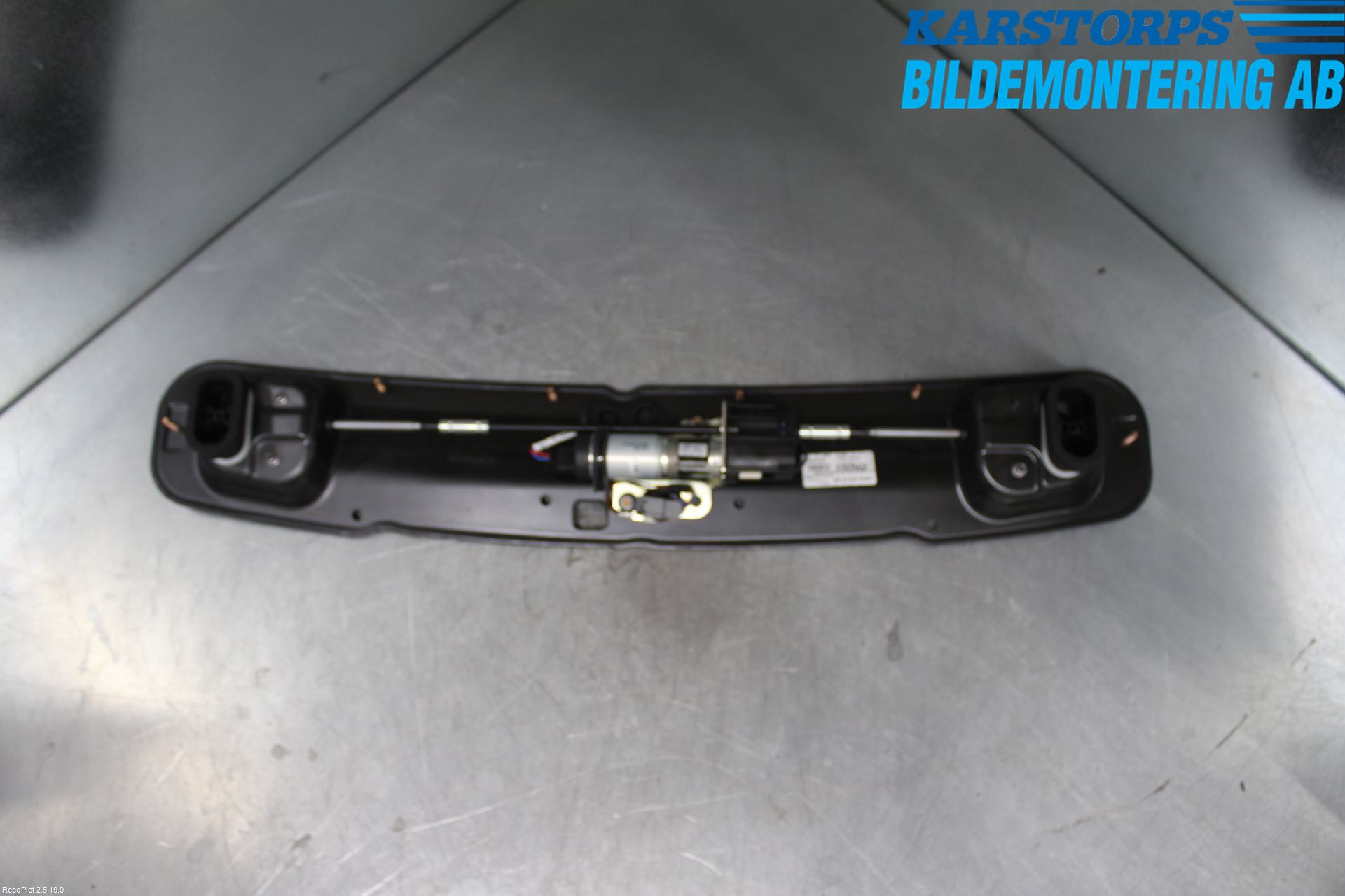 Jaguar F-TYPE Spoiler Bak