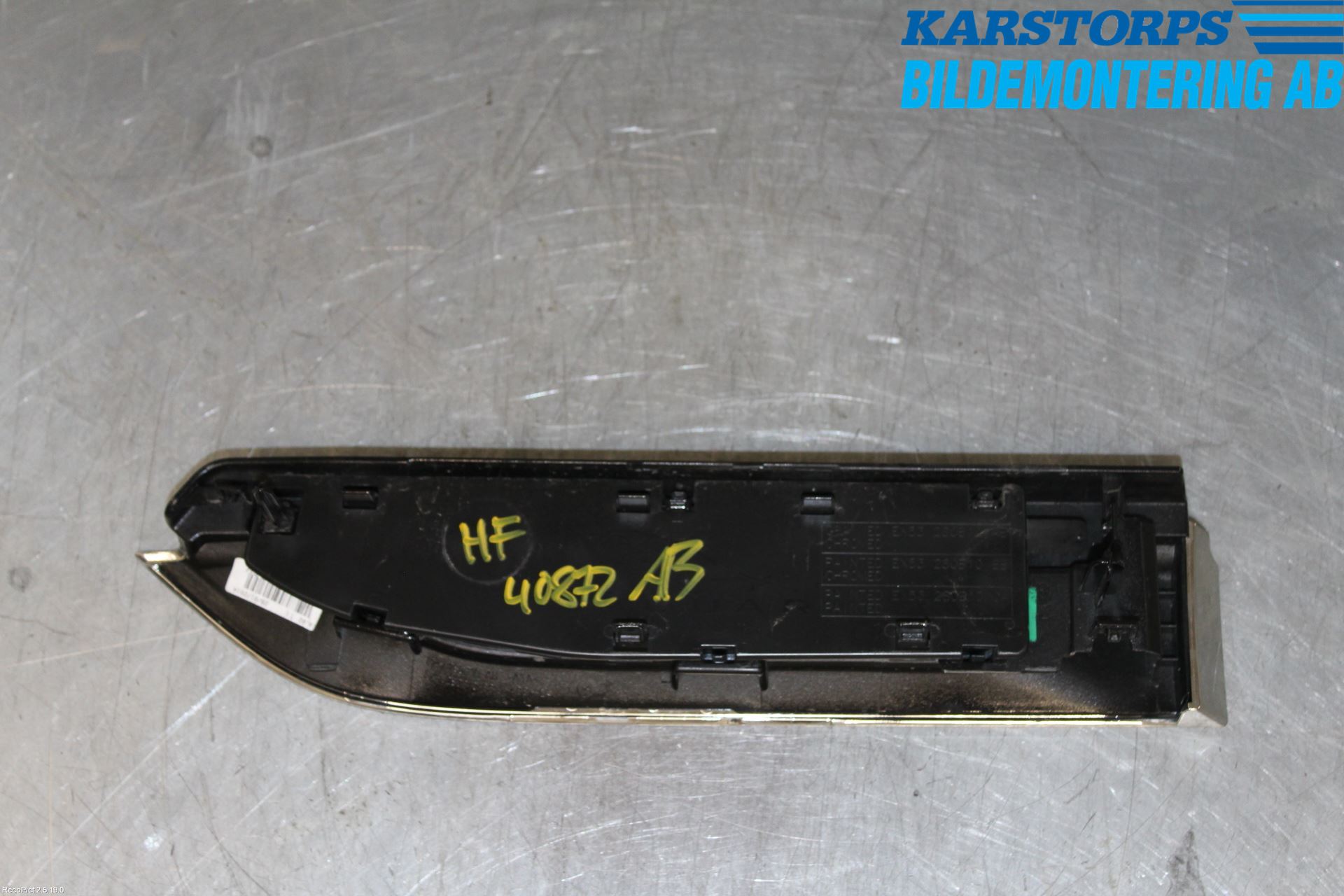 Jaguar F-TYPE List Framskärm Hö