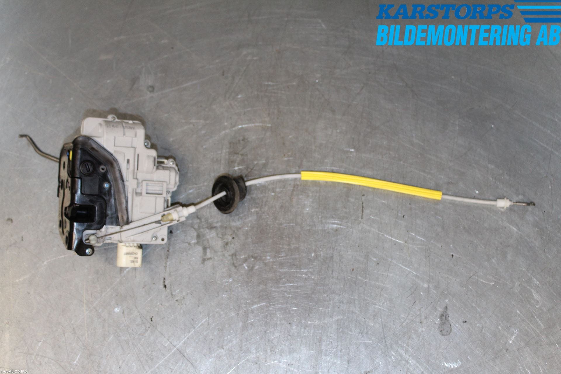 Audi A4/S4 05-07 Låskista-Dörrlås