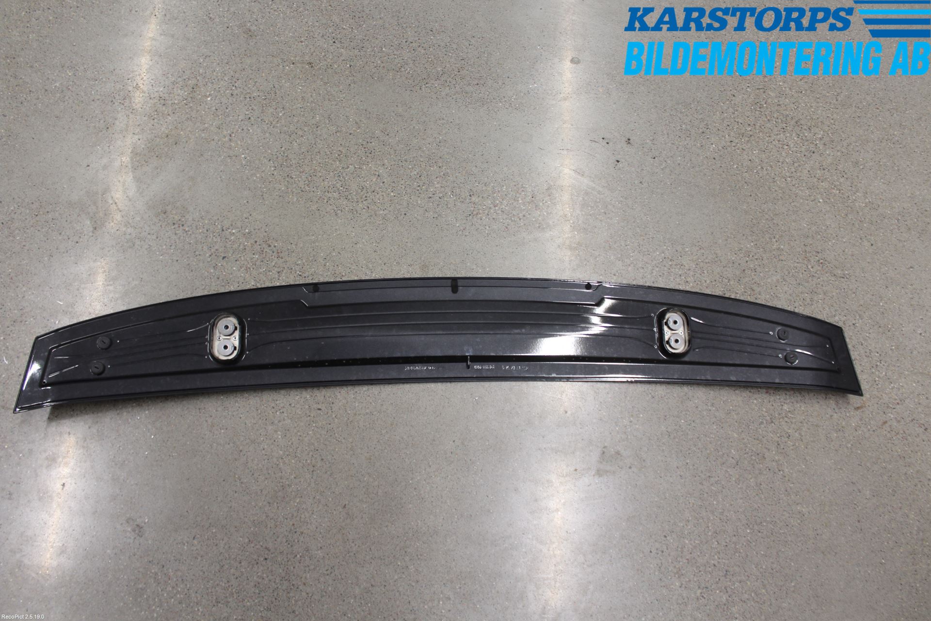 Jaguar F-TYPE Spoiler Bak