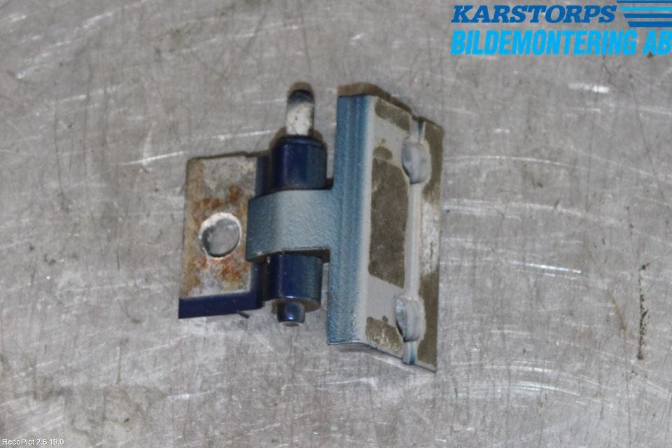 Volvo XC90 03-06 Dörrgångjärn