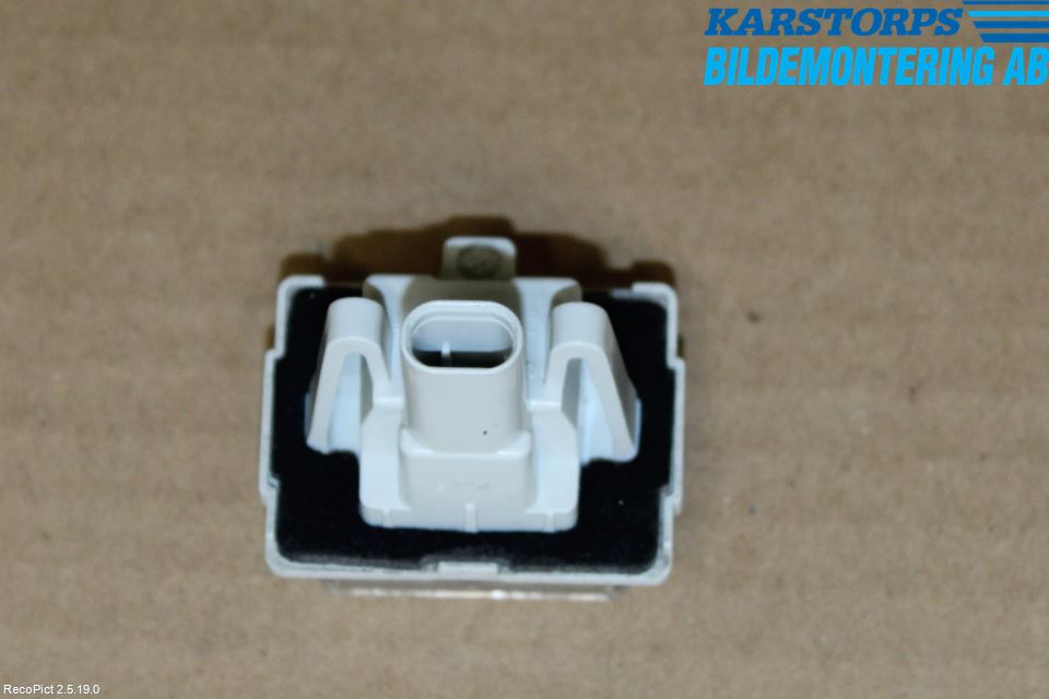 Mercedes-Benz MB CLA-KLASS (C117/X117) 13-19 Skylt Belysning