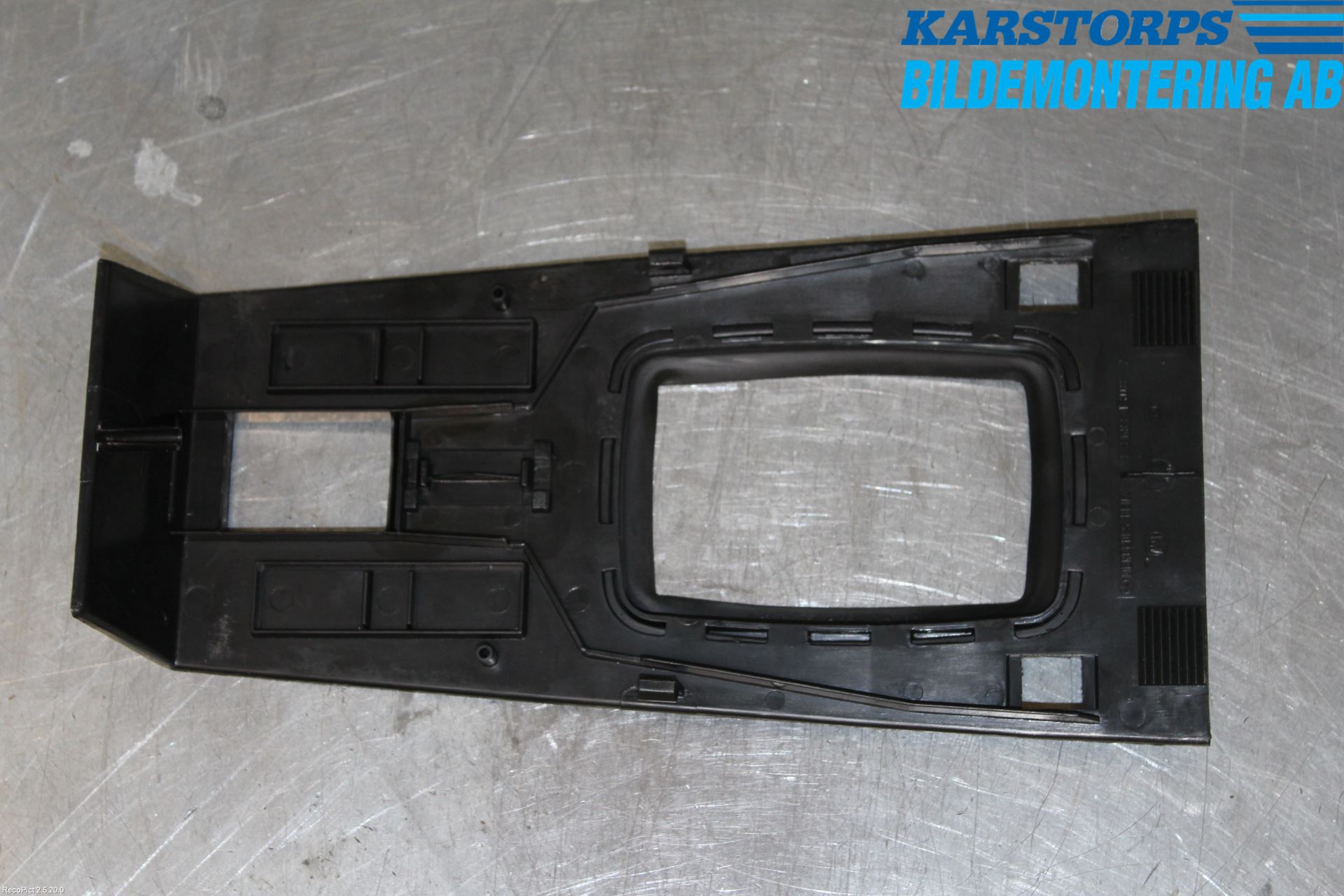 Mercedes-Benz MB 200-300  (W123) 76-86 Inredning Sarg Växelspak