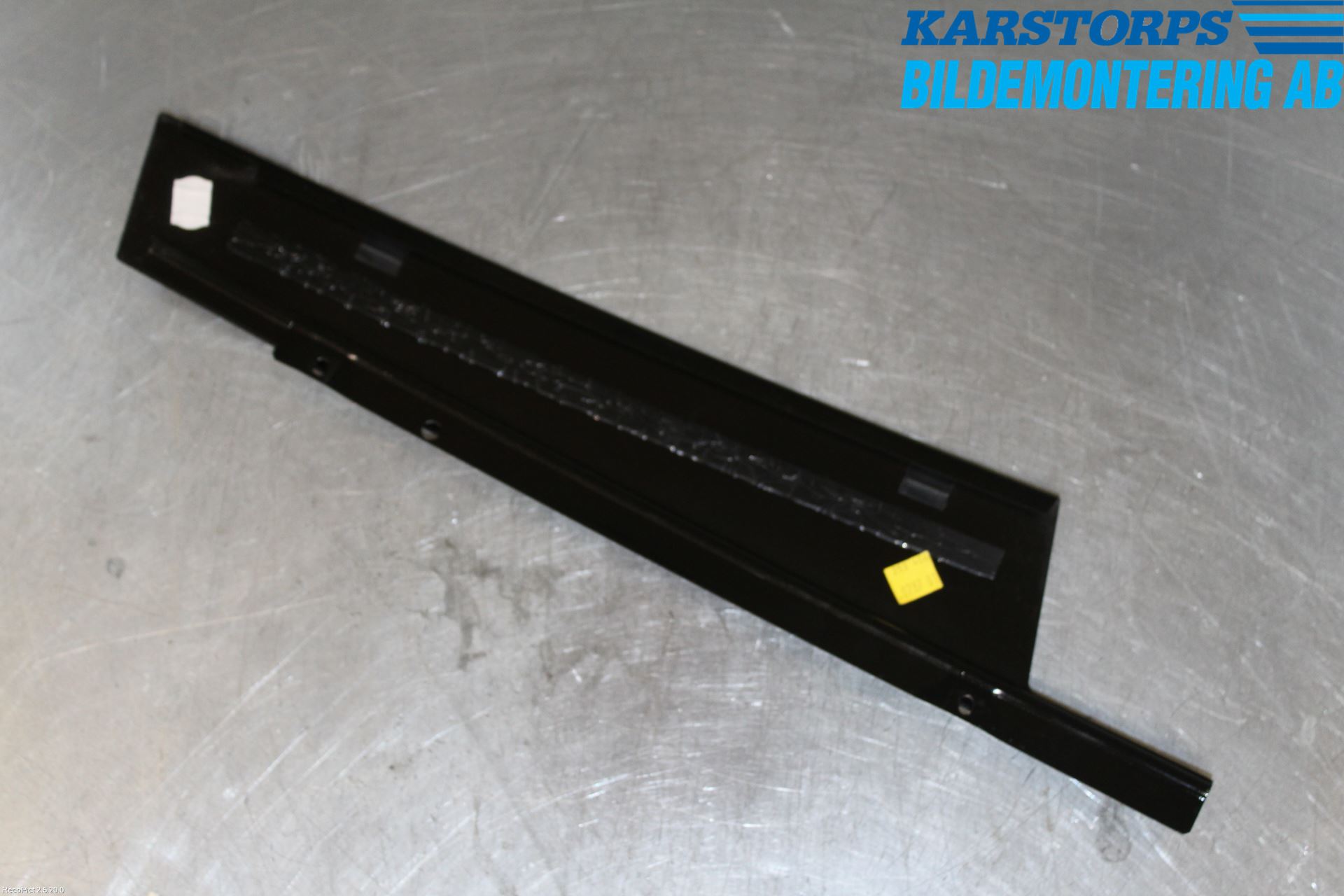 Mercedes-Benz MB GLC-KLASS (X253/C253) 15-22 Dörr Dekorlist Fram Hö