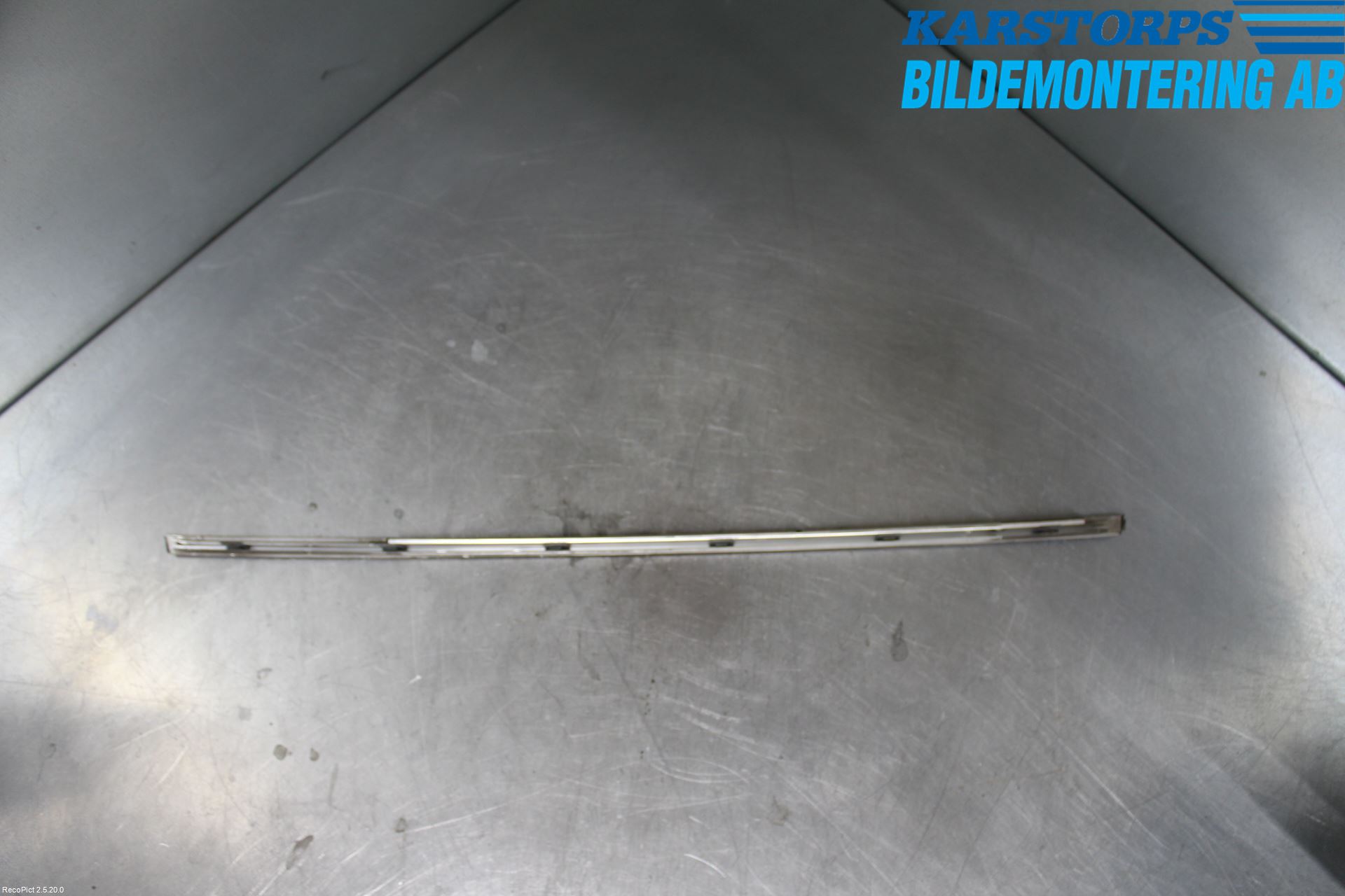 BMW 5 F10/F11/F18 09-17 Dörr Dekorlist Bak Hö
