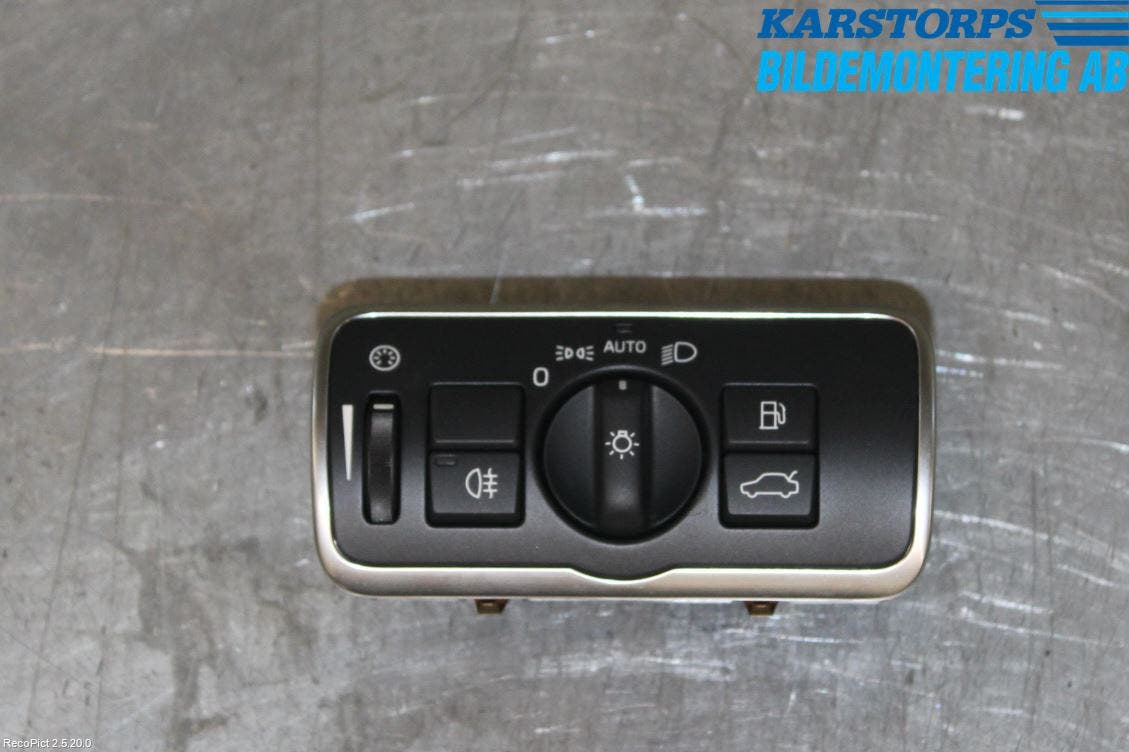 Volvo V60 14-18 Strömställare Ljus