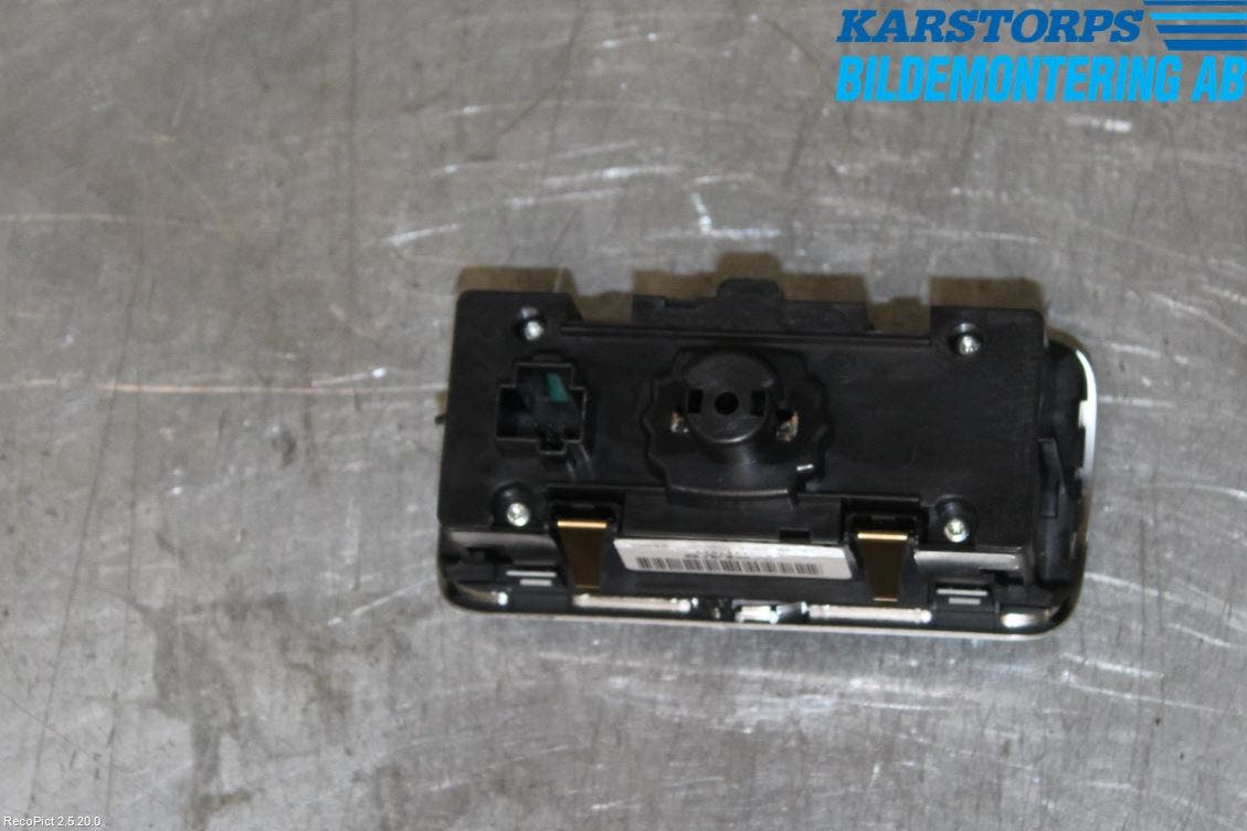 Volvo V60 14-18 Strömställare Ljus