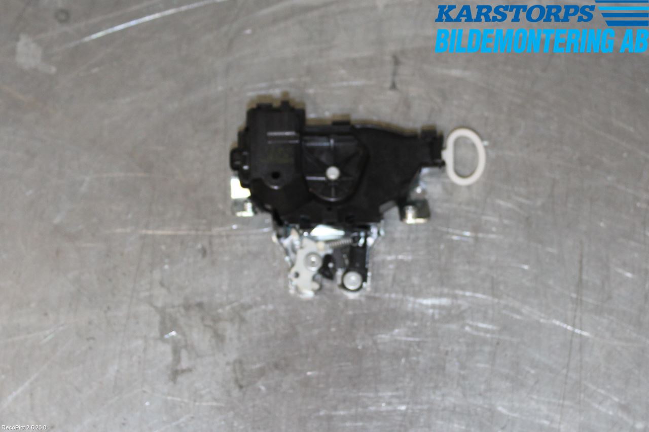 Mercedes-Benz MB CLA-KLASS (C117/X117) 13-19 Låskista Baklucka