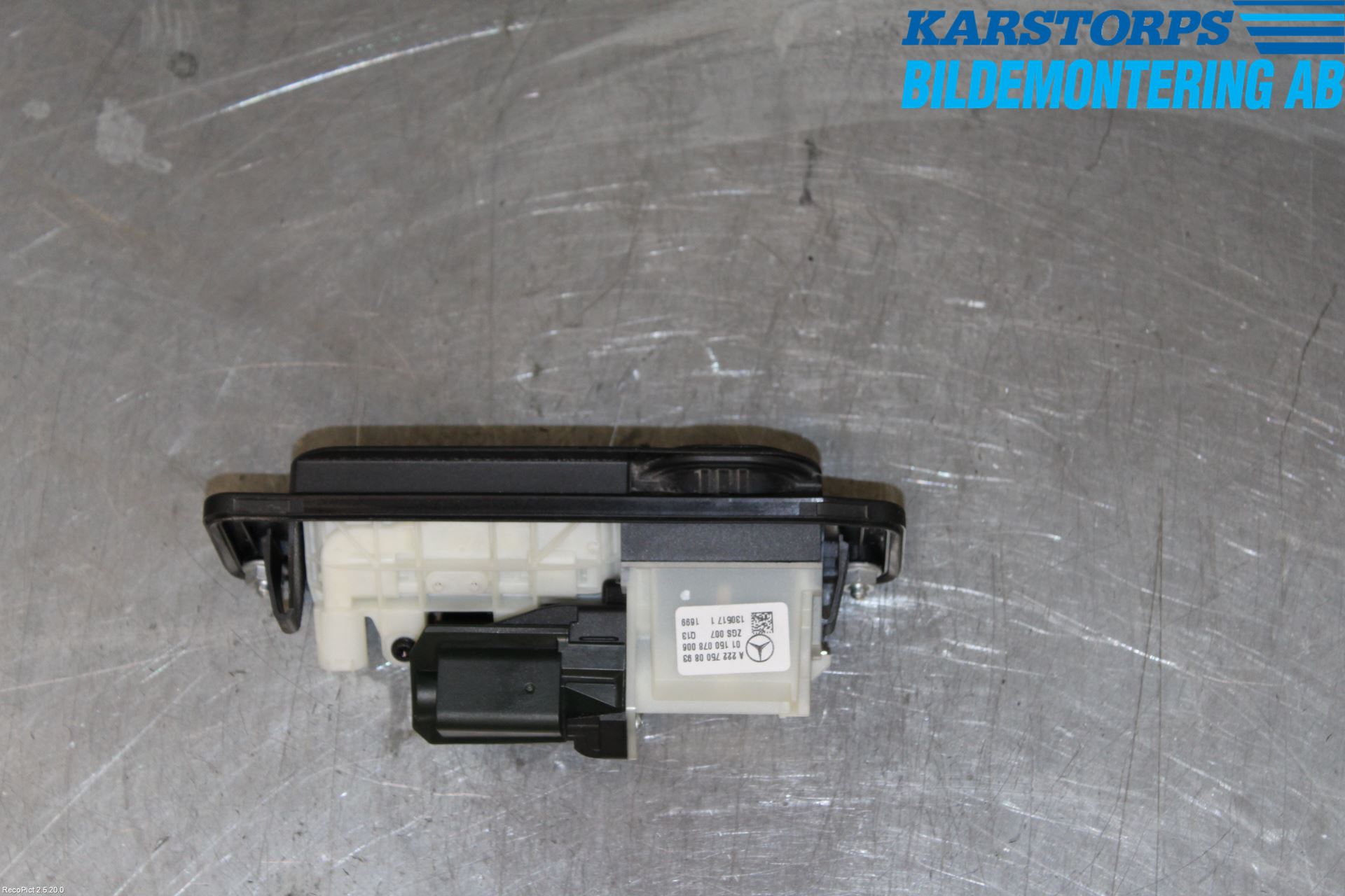 Mercedes-Benz MB CLA-KLASS (C117/X117) 13-19 Bakluckehandtag