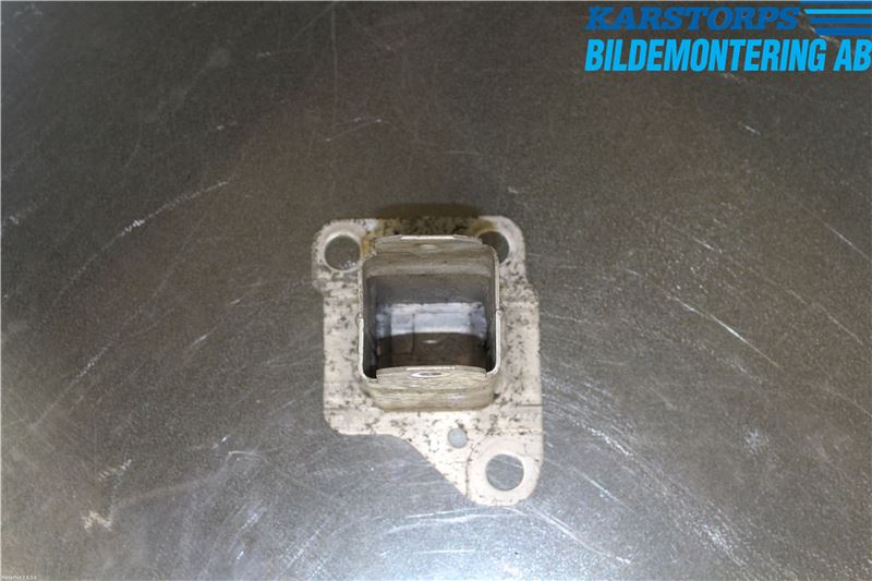 Renault MÉGANE II  06-08 Stötfångarbärjärn Fram