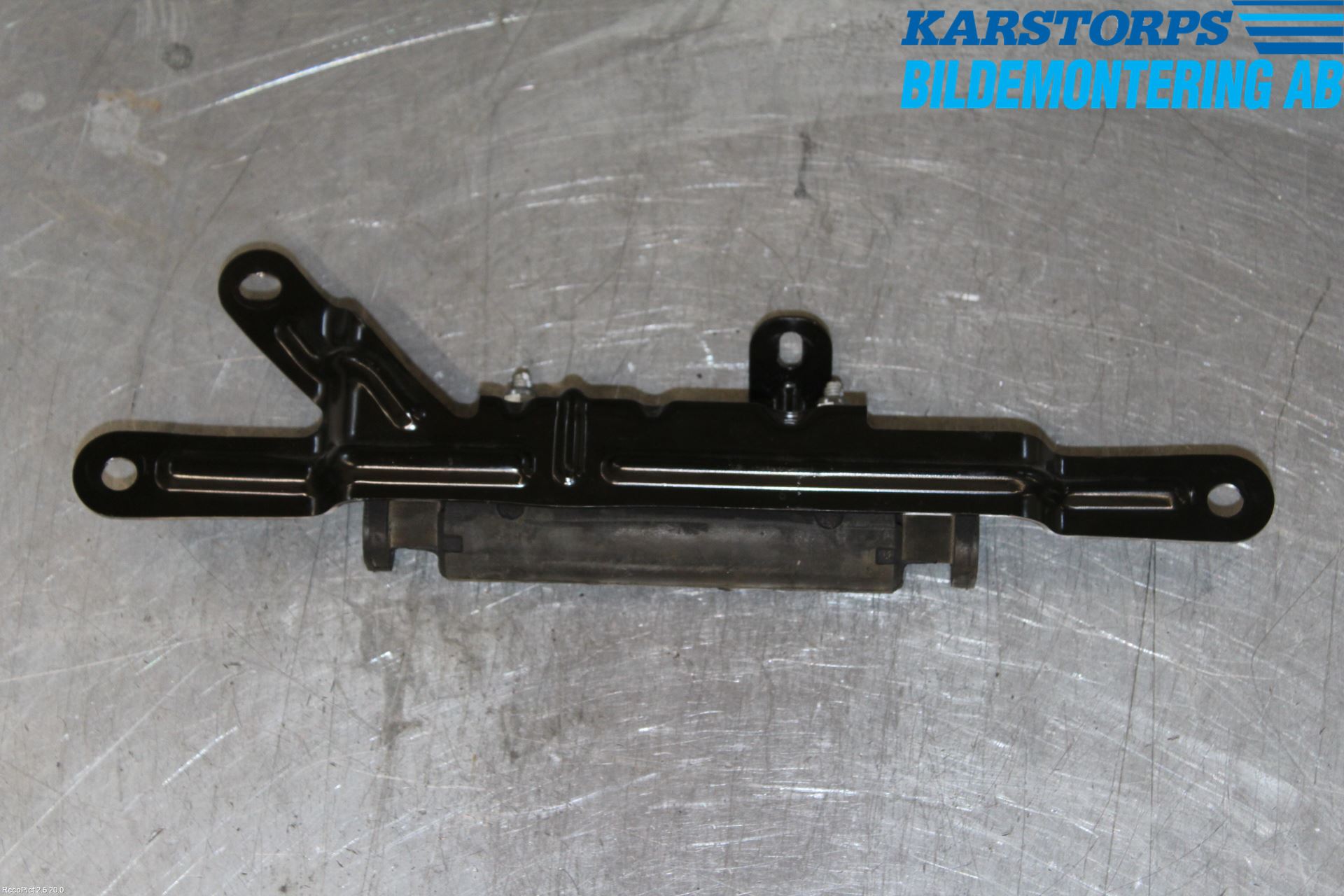 Mercedes-Benz MB E-KLASS (W213) 16-23 Vibrationsdämpare