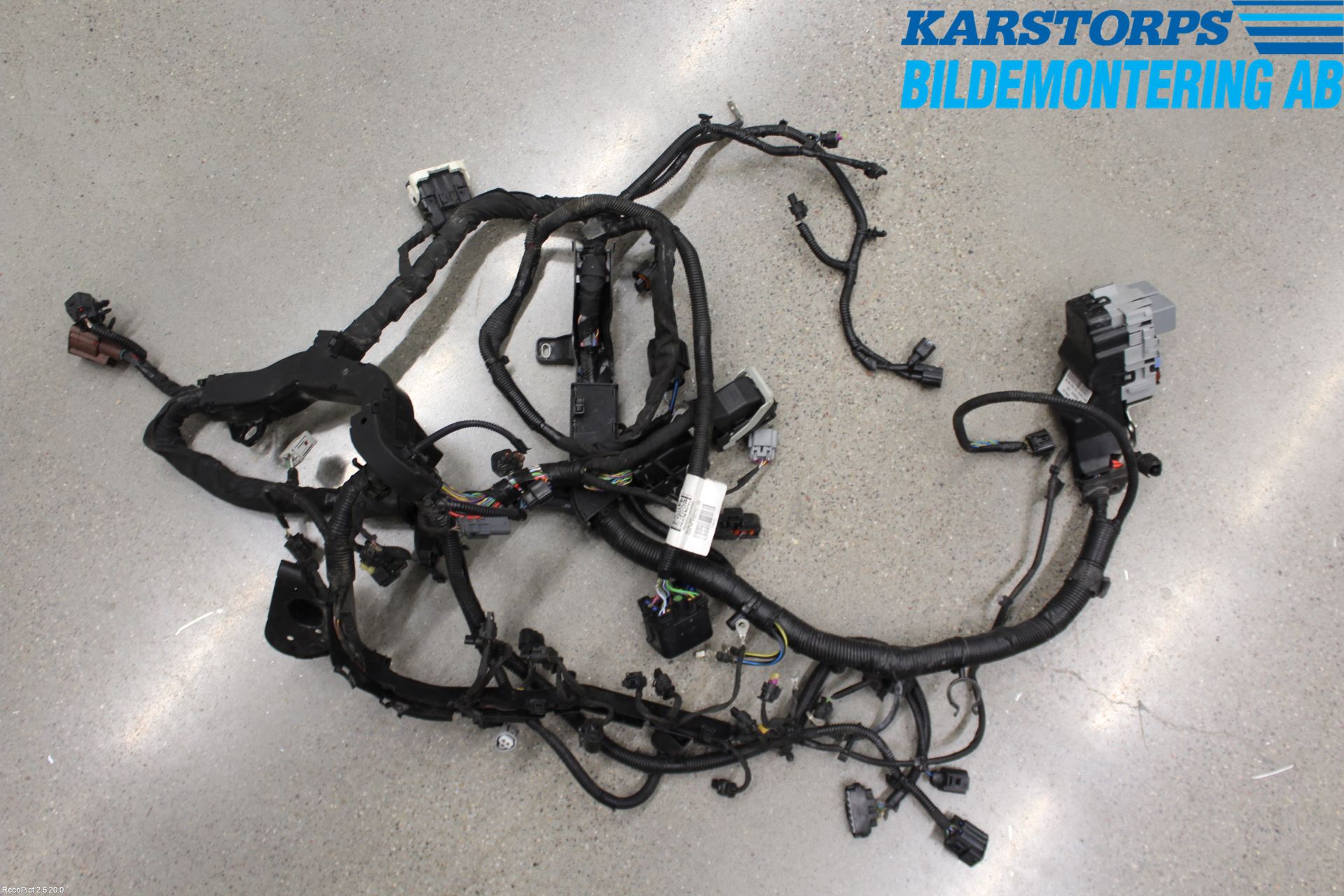 Volvo V60 14-18 Kabelhärva