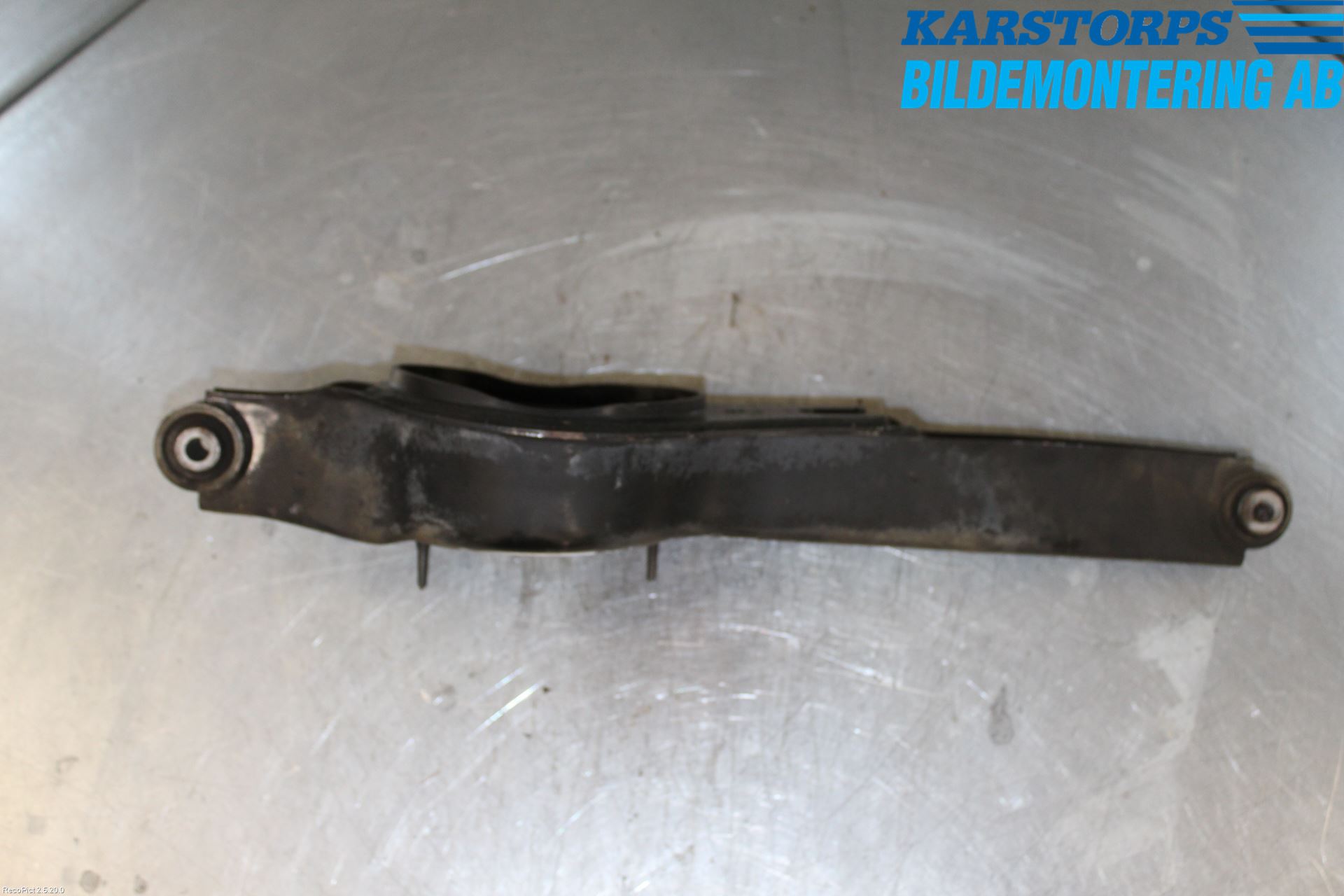 Volvo V60 14-18 Bärarm Bak Vänster