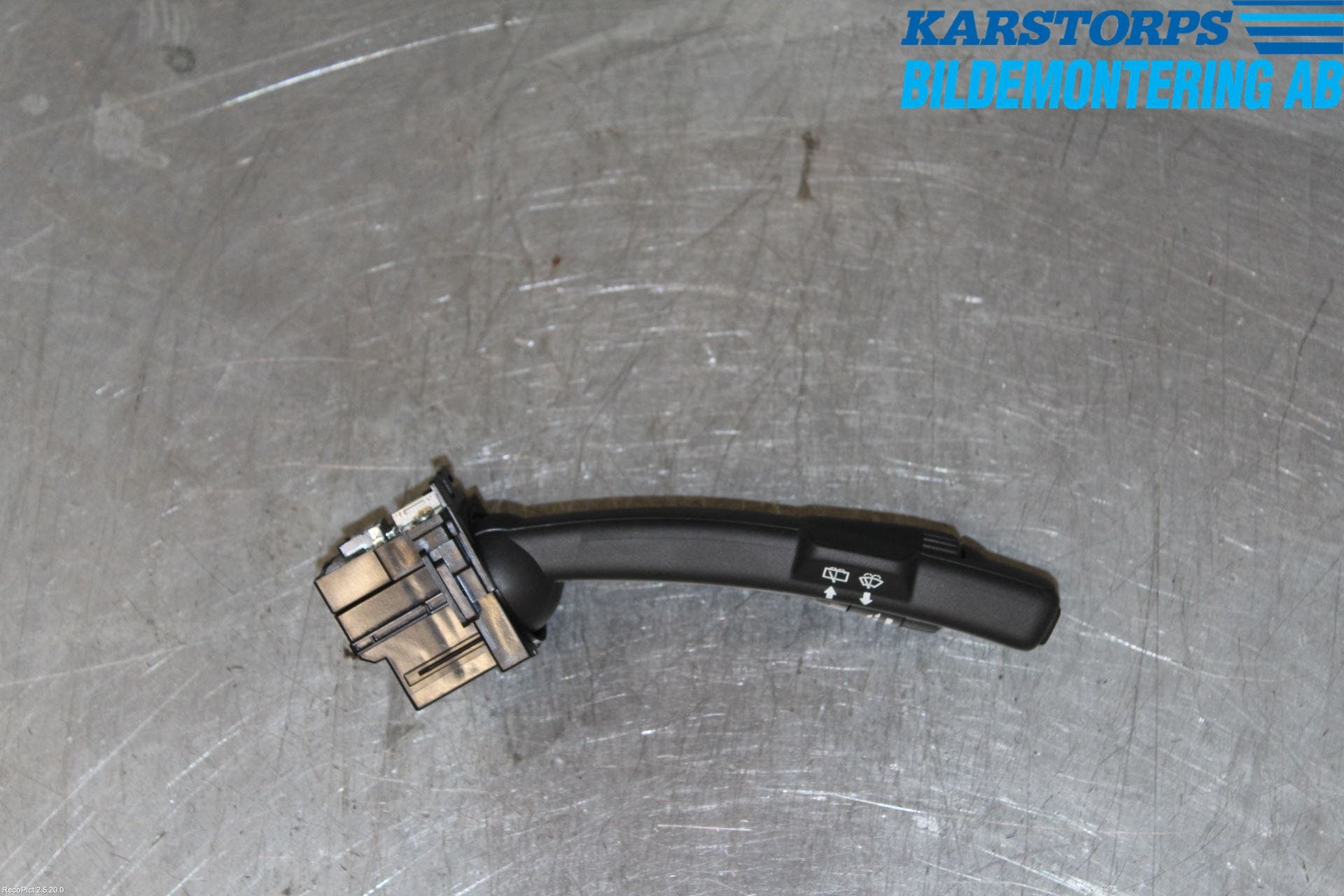 Volvo V40 12-19 Spak Torkar-Spolomk