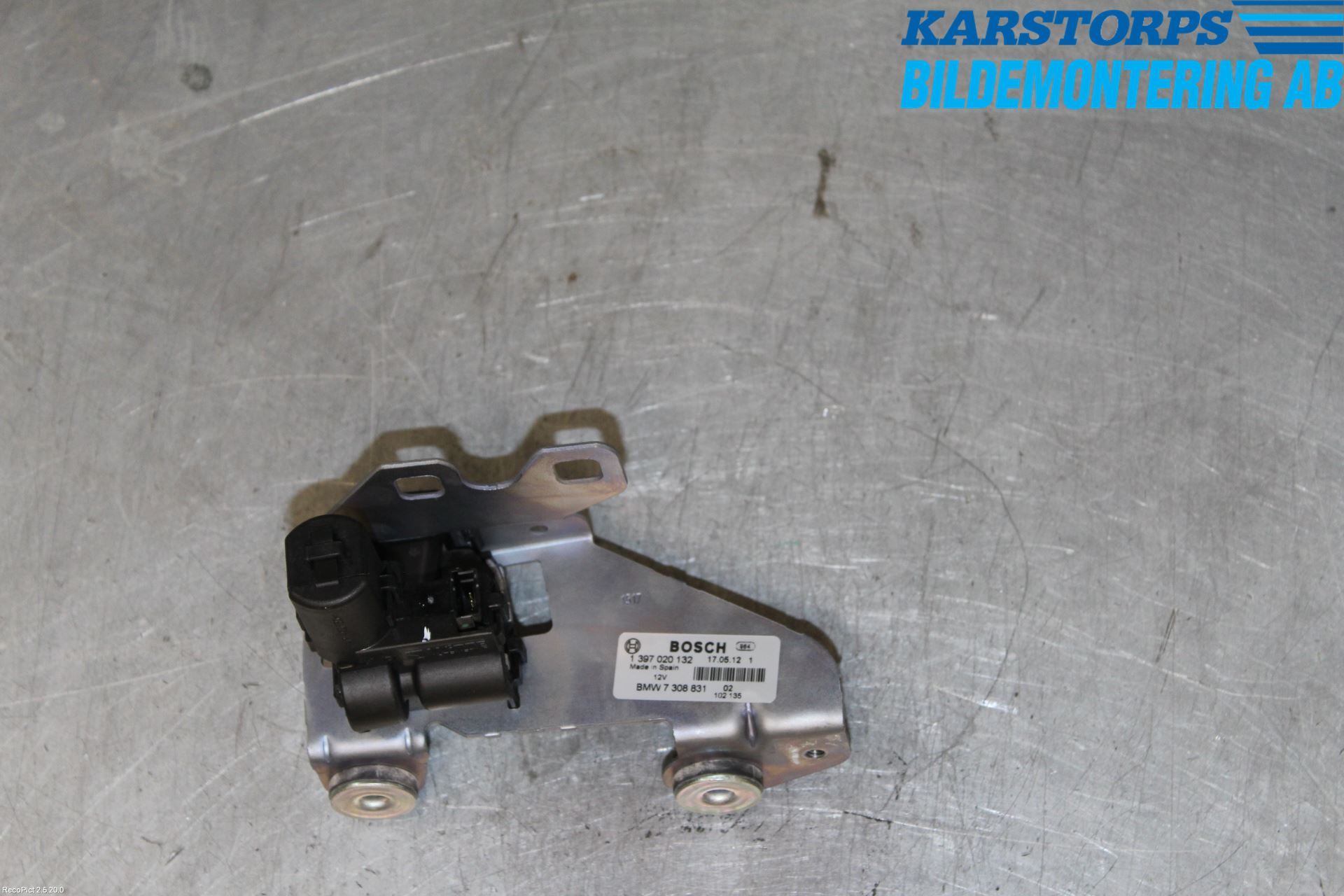 BMW 3 F30/F31/F80 12-19 Låskista Baklucka