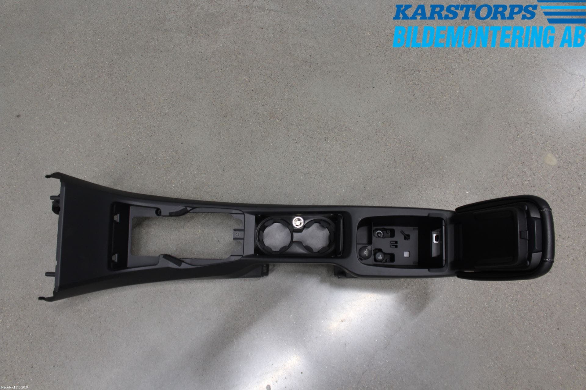 Volvo V40 12-19 Inr Tunnelfack