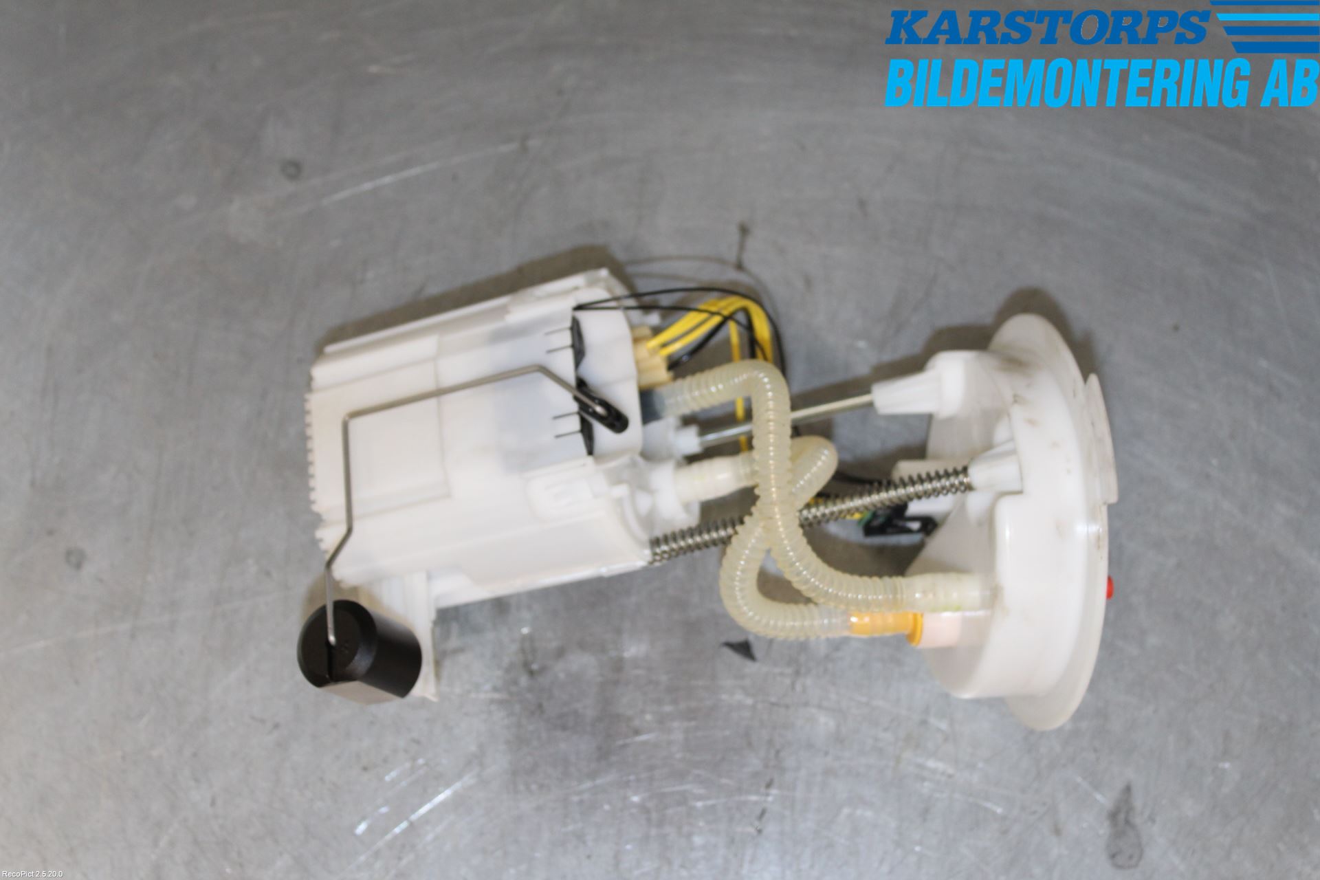 BMW 3 F30/F31/F80 12-19 Bränslepump El