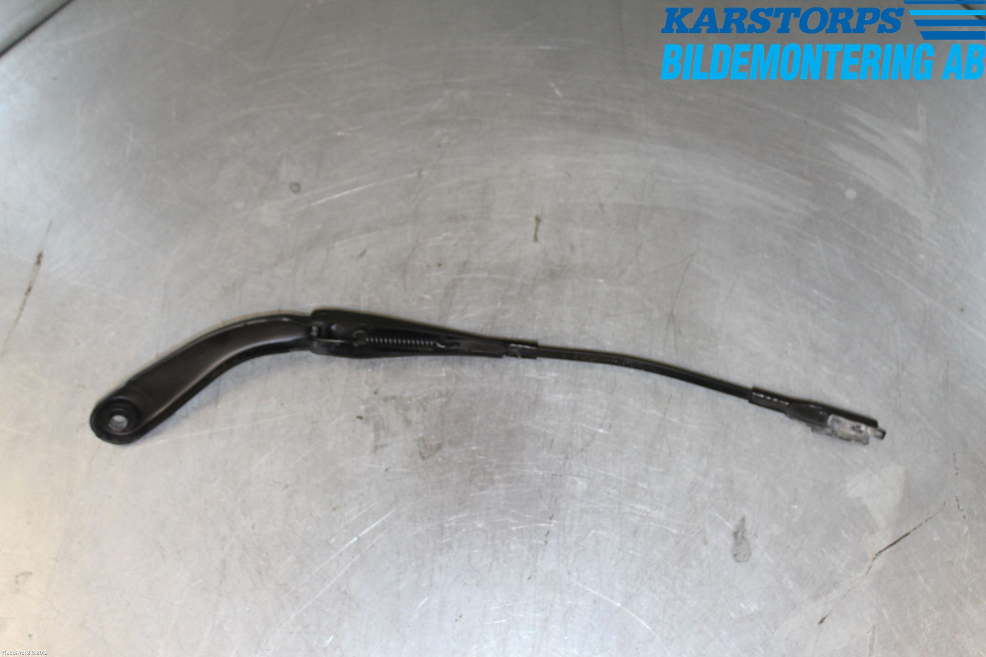 BMW 3 F30/F31/F80 12-19 Torkararm Armar Vindruta